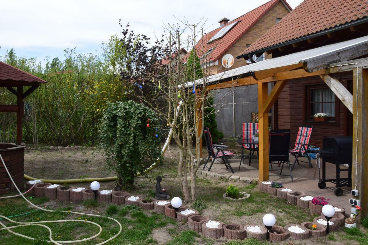Ferienwohnung Fünfeichener Weg 16 Eisenhüttenstadt Exterior foto