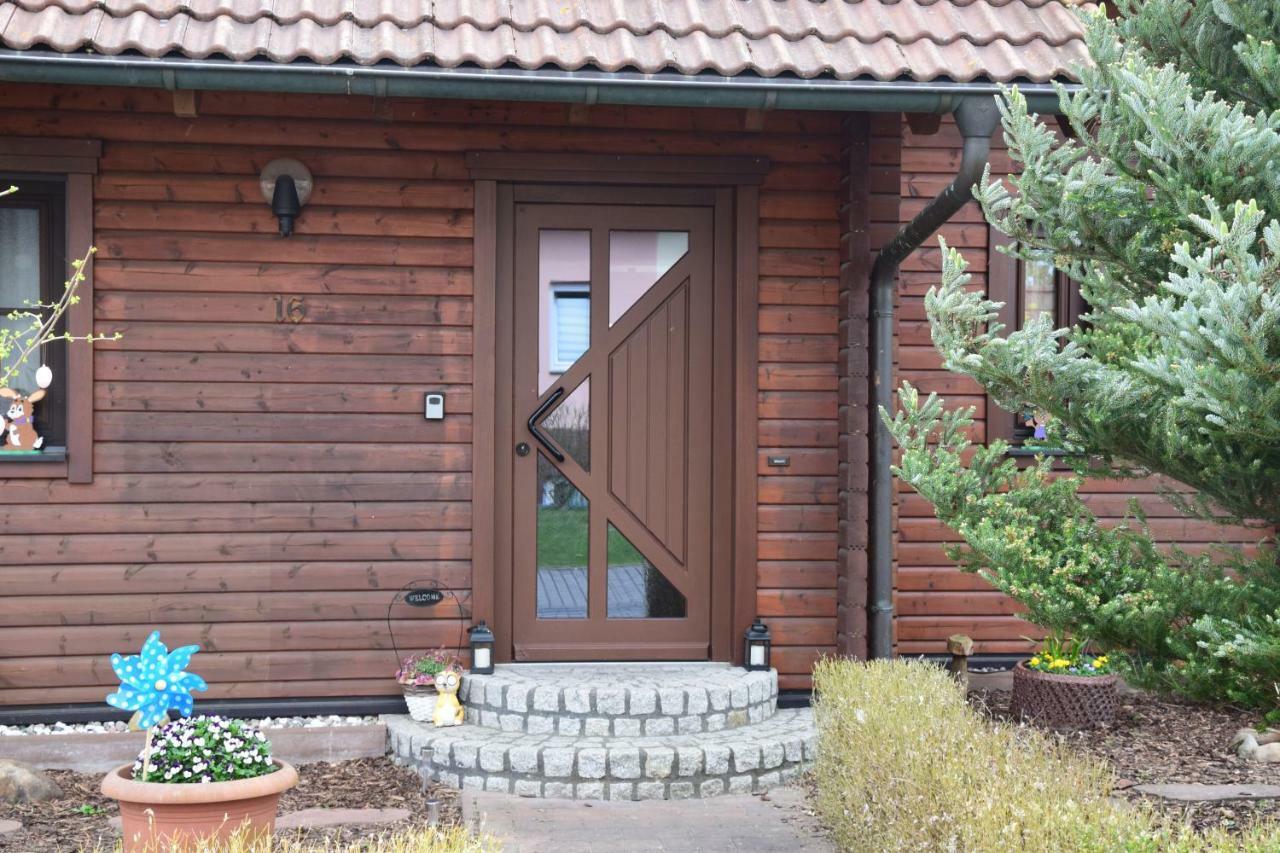 Ferienwohnung Fünfeichener Weg 16 Eisenhüttenstadt Exterior foto