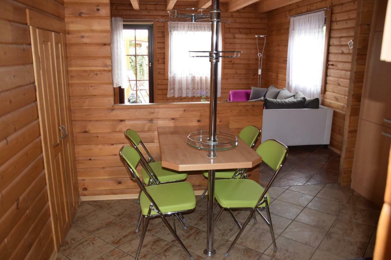 Ferienwohnung Fünfeichener Weg 16 Eisenhüttenstadt Exterior foto